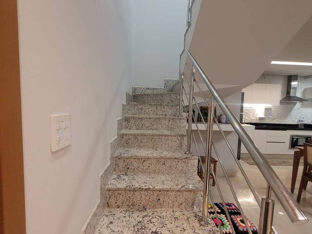 Apartamento para Venda em Goiânia - 3