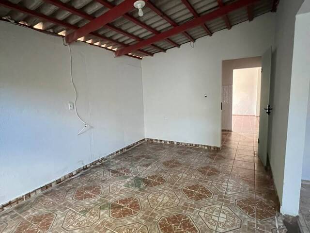 Casa para Venda em Goiânia - 5