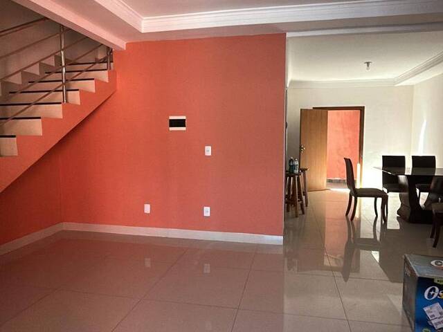 #3183 - Casa para Venda em Goiânia - GO