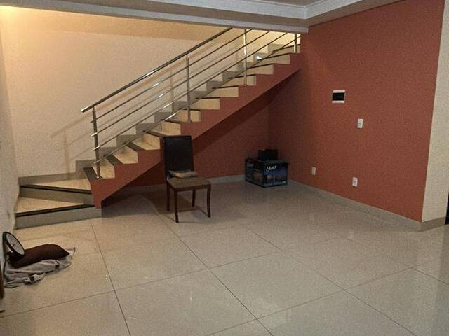 #3183 - Casa para Venda em Goiânia - GO