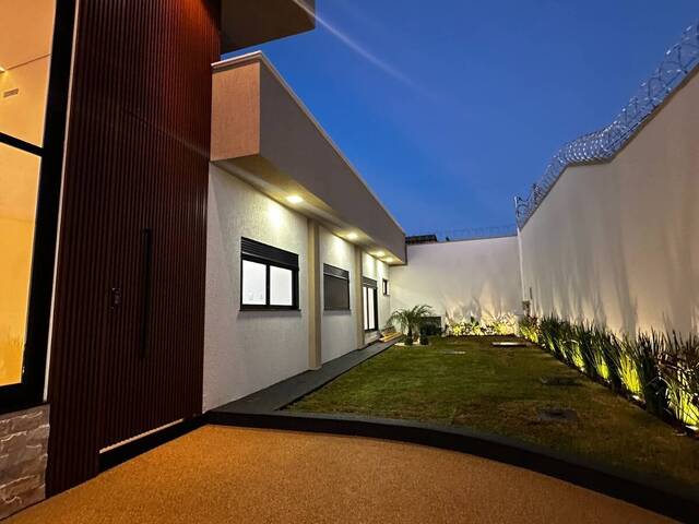 Casa para Venda em Goiânia - 2