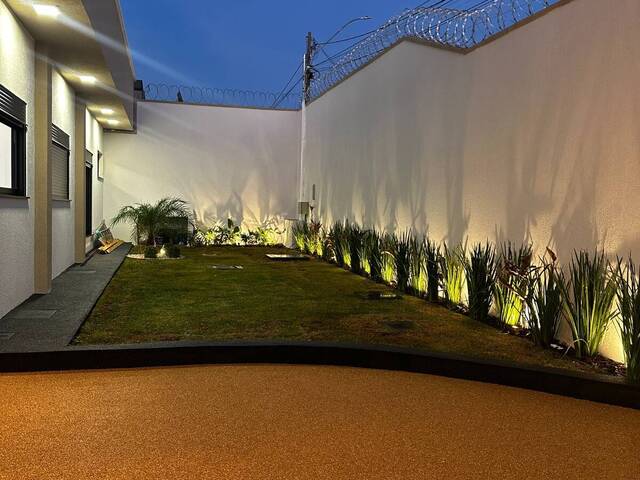 Casa para Venda em Goiânia - 3