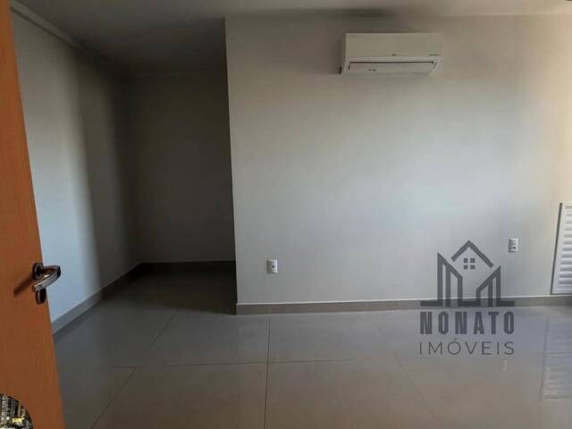 Apartamento para Venda em Goiânia - 4