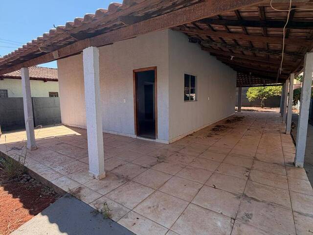 #3239 - Casa para Venda em Guapó - GO