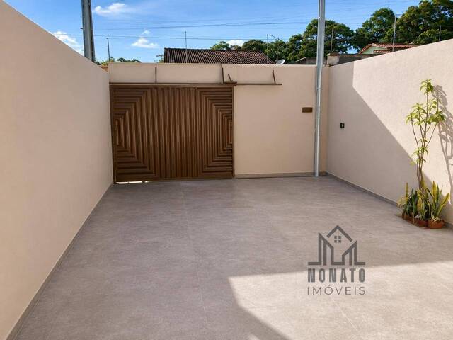 #3240 - Casa para Venda em Goiânia - GO