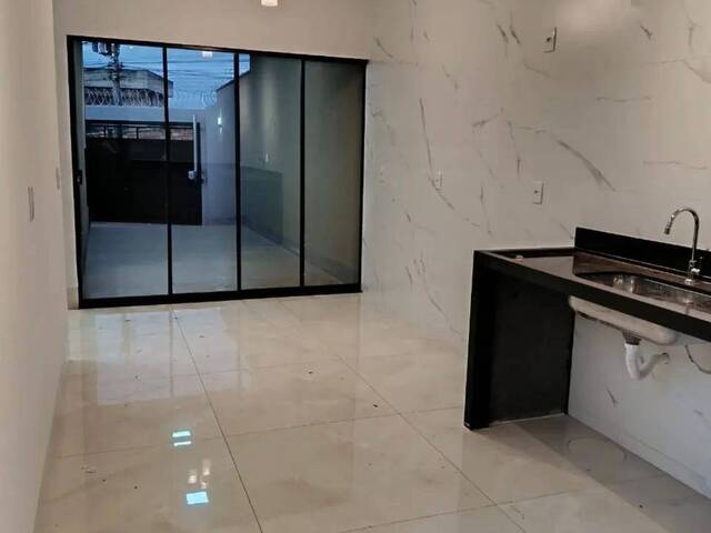 Casa para Venda em Aparecida de Goiânia - 5