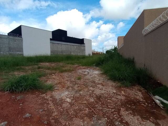 Terreno para Venda em Goiânia - 4