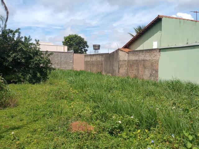 Terreno para Venda em Goiânia - 2