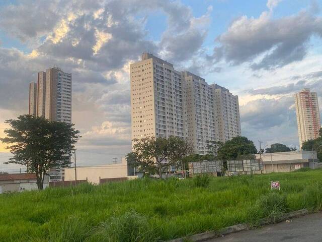 Terreno para Venda em Goiânia - 4