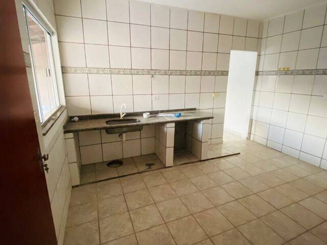 Casa para Locação em Goiânia - 5