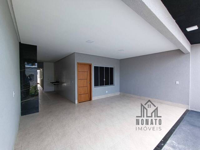 Casa para Venda em Goiânia - 3