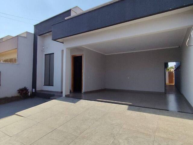 Casa para Locação em Aparecida de Goiânia - 2