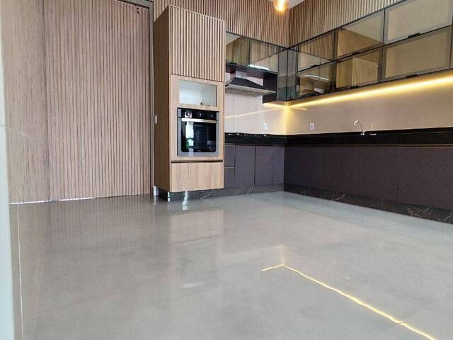Casa para Locação em Aparecida de Goiânia - 5