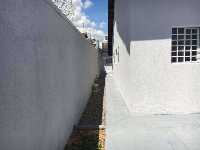 Casa para Venda em Goiânia - 5