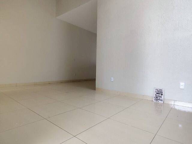 Casa para Venda em Aparecida de Goiânia - 4