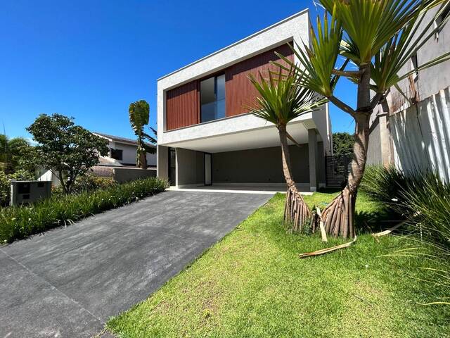 Casa para Venda em Goiânia - 2