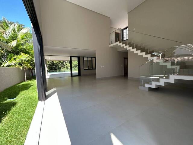 Casa para Venda em Goiânia - 4