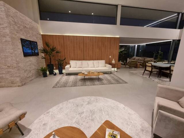 Casa para Venda em Goiânia - 4