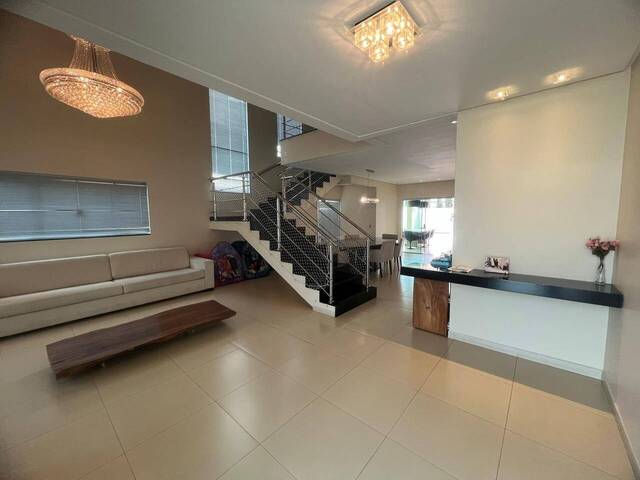 Casa para Venda em Goiânia - 2