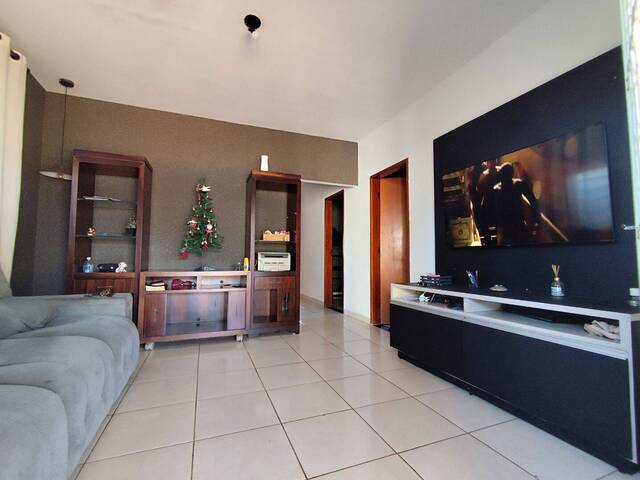 Casa para Venda em Goiânia - 4