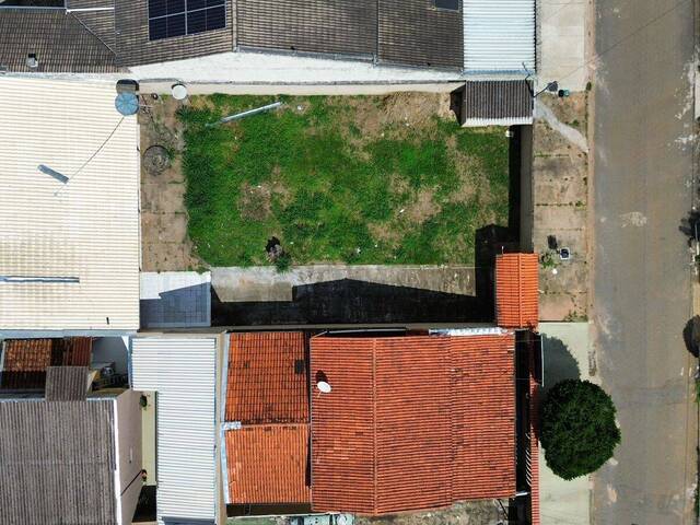 Casa para Venda em Goiânia - 3