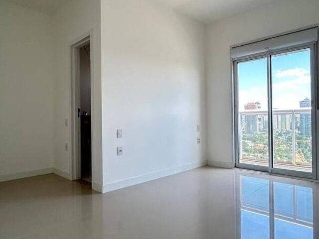 Apartamento para Venda em Goiânia - 4