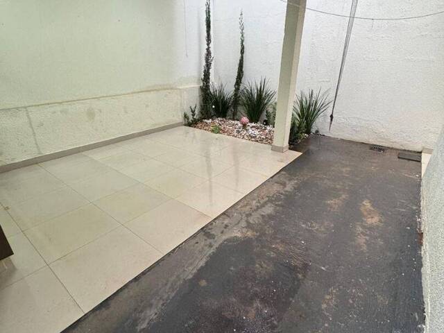 Casa para Locação em Goiânia - 3