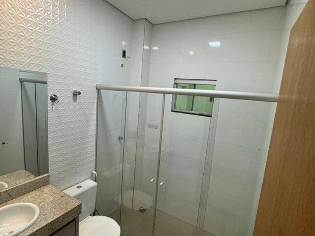 Casa para Locação em Goiânia - 5
