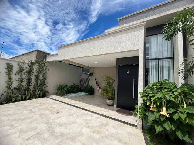 Casa para Venda em Goiânia - 2