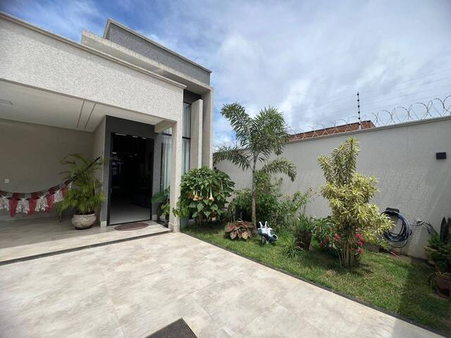 Casa para Venda em Goiânia - 4
