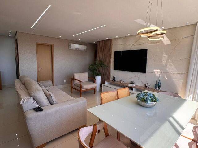 Apartamento para Venda em Goiânia - 4