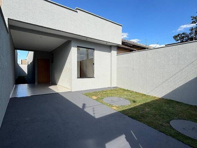 #CA1427 - Casa para Venda em Aparecida de Goiânia - GO