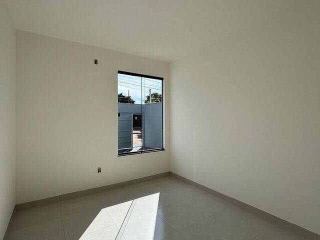 Casa para Venda em Aparecida de Goiânia - 4