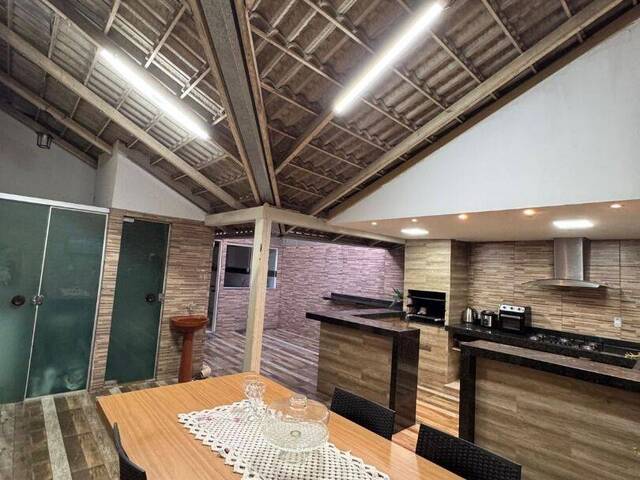 Casa para Venda em Aparecida de Goiânia - 4