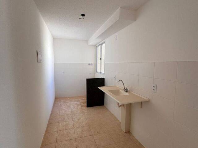 Apartamento para Venda em Goiânia - 3