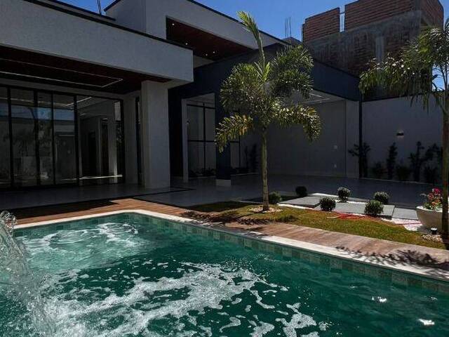 #CA1460 - Casa para Venda em Goiânia - GO - 1
