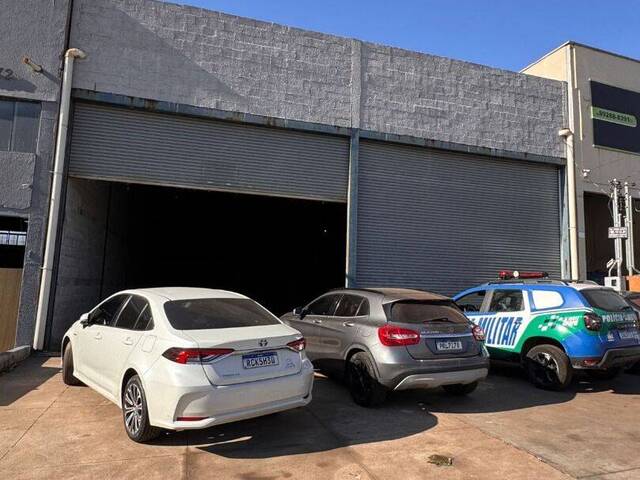 Galpão para Venda em Goiânia - 4