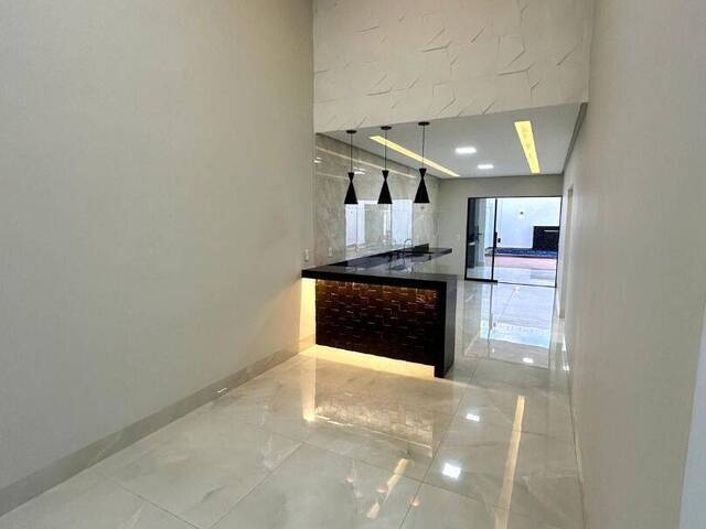 Casa para Venda em Goiânia - 5