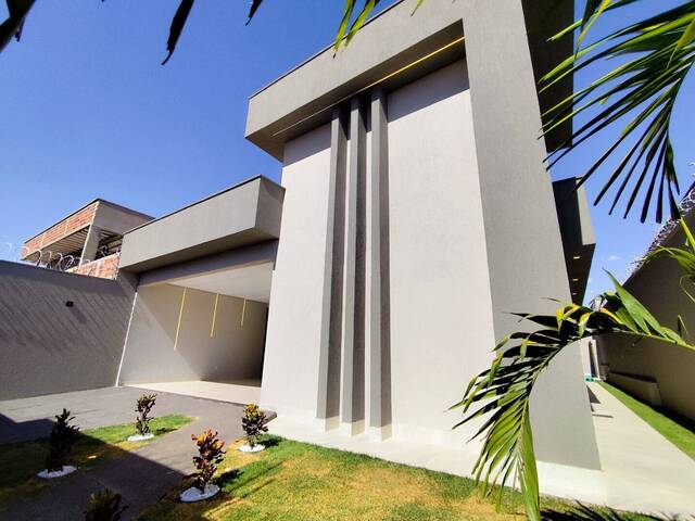 Casa para Venda em Goiânia - 3