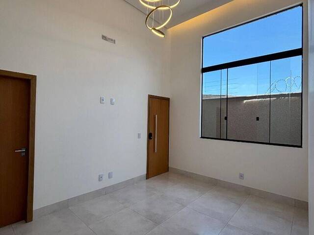 Casa para Venda em Aparecida de Goiânia - 4