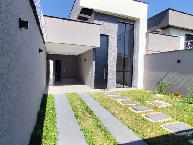 Casa para Venda em Aparecida de Goiânia - 4