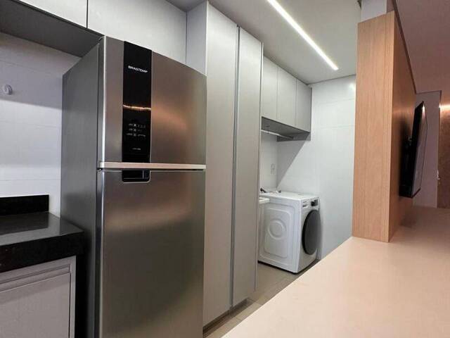 Apartamento para Venda em Goiânia - 4