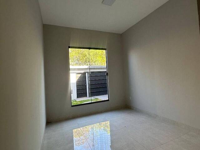 Casa para Venda em Aparecida de Goiânia - 4