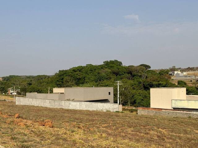 Terreno para Venda em Abadia de Goiás - 5
