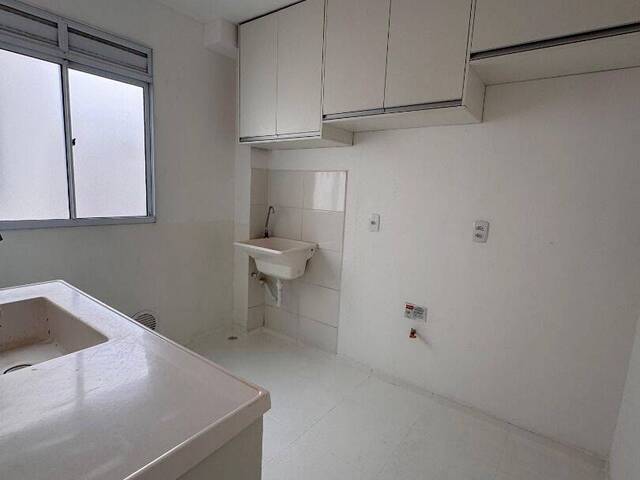 Apartamento para Venda em Goiânia - 3