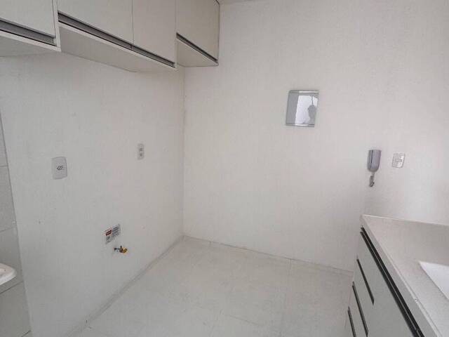 Apartamento para Venda em Goiânia - 4