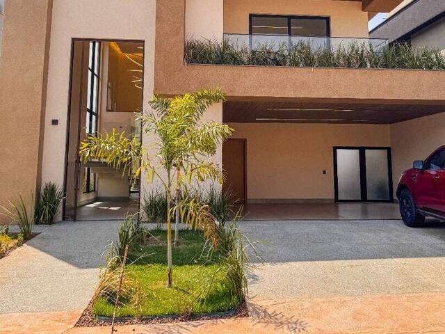 #SO0310 - Sobrado para Venda em Goiânia - GO