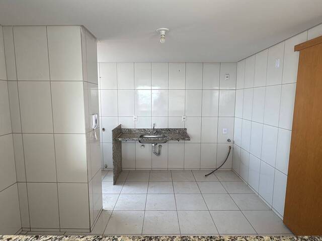 Apartamento para Locação em Aparecida de Goiânia - 5