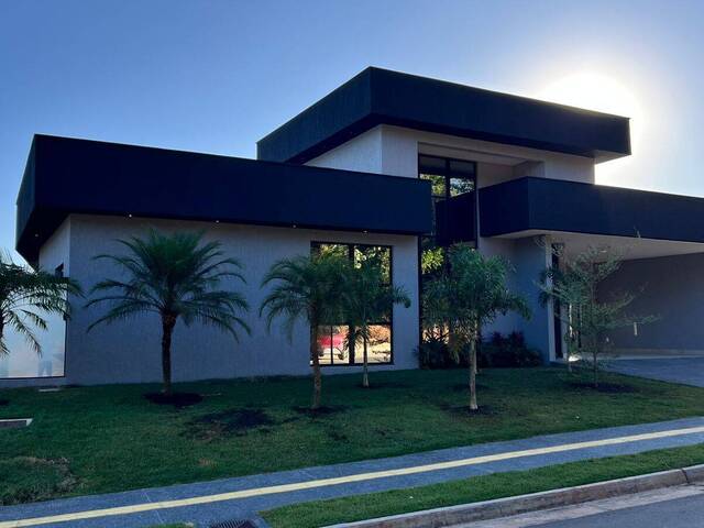 Venda em Jardins França - Senador Canedo