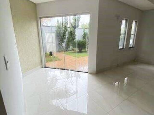 #CA0212 - Casa para Venda em Goiânia - GO - 1